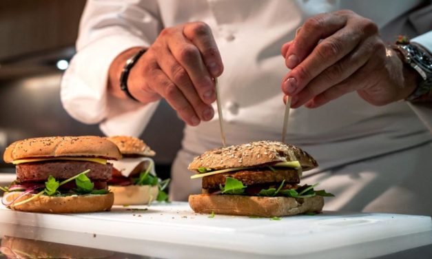 Wer das fleischlose  Fleisch produziert
