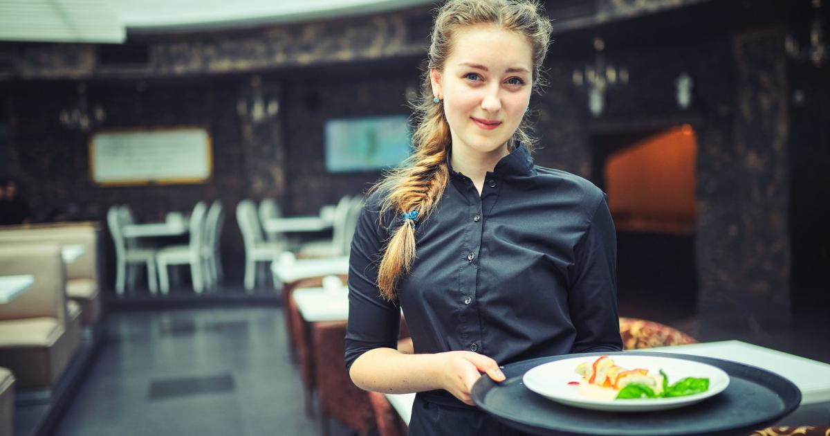 Nach Entscheid des OGH: Streit um Kündigungsfristen im Tourismus