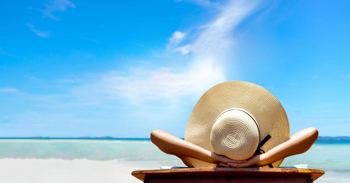 Können Arbeitnehmer drei Wochen Urlaub am Stück durchsetzen? Das sagt das Urlaubsgesetz