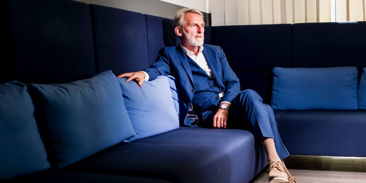 Condor: Ralf Teckentrup bringt den Ferienflieger mit einer Wette auf Kerosin in neue Nöte