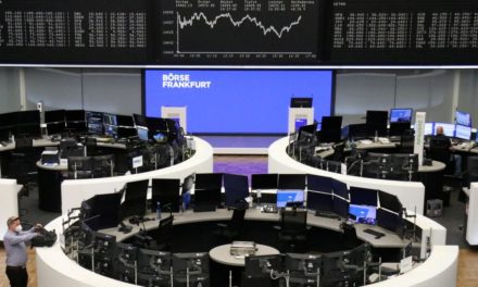 Börse: Dax im Minus, Ölpreise steigen deutlich
