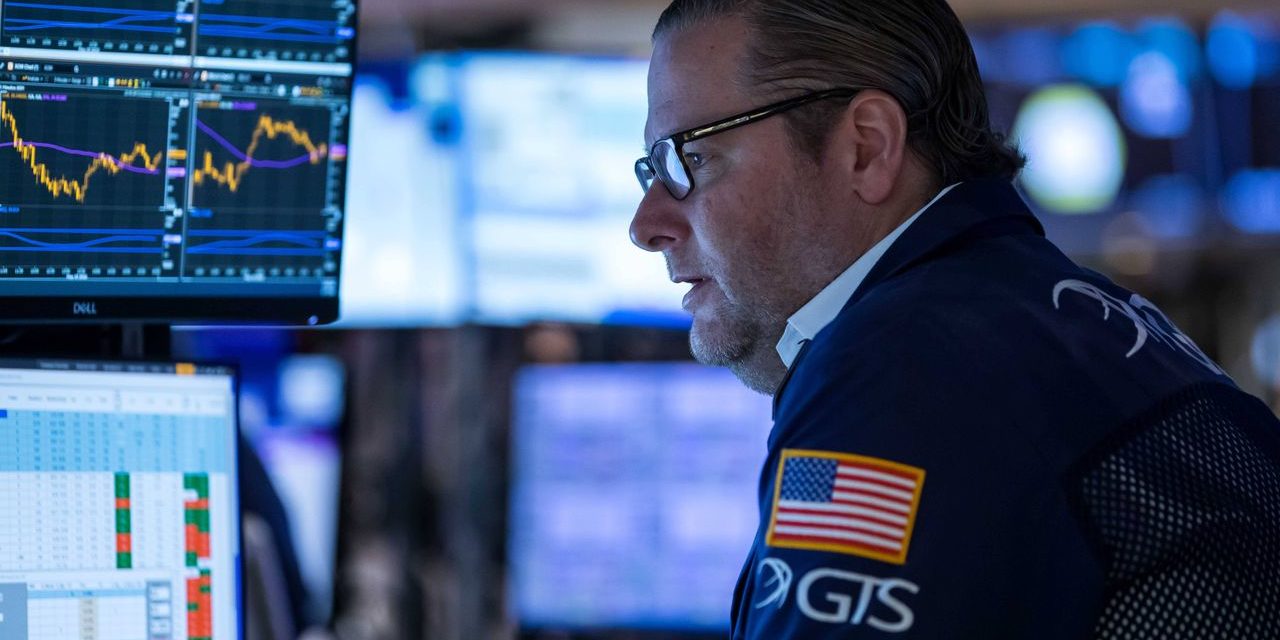 Börse: Kurssturz bei Snap zieht Nasdaq und Dax nach unten, Bitcoin unter 29.000 US-Dollar