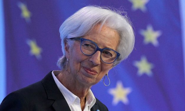 EZB: Chefin Christine Lagarde verspricht Ende der Negativzinsen und deutet Zinserhöhungen an