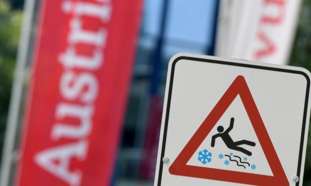 EuGH: Austrian Airlines haften für Unfall beim Aussteigen aus Flugzeug