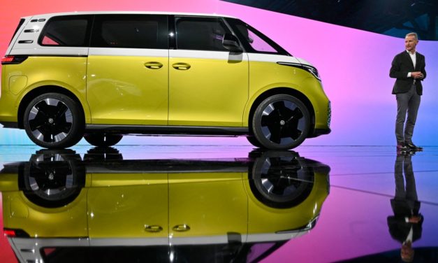 Volkswagen: Warum der Umbau zur Tech-Company zur Last wird