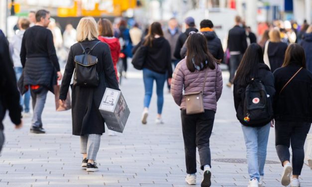 Österreicher gehen öfter shoppen, kaufen aber weniger Lebensmittel