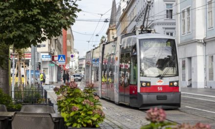 WKÖ und vida wollen Umsatzsteuer für Öffi-Tickets streichen