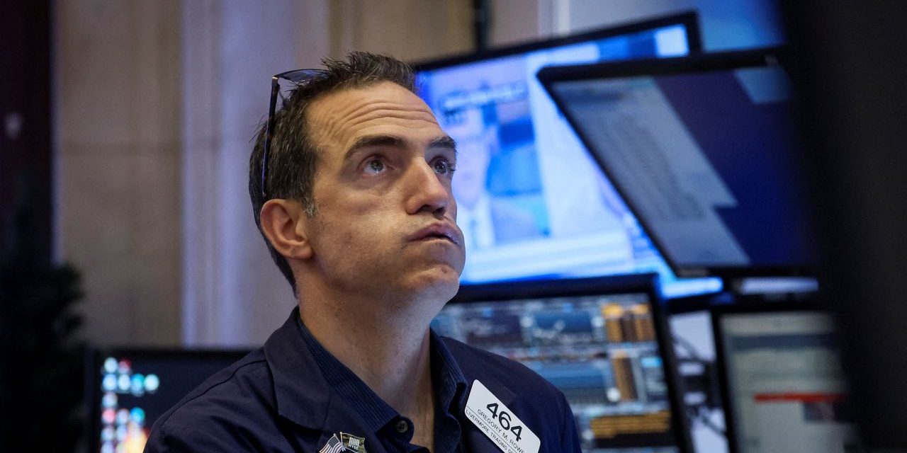 Dax und Dow Jones im Minus nach Job-Report in USA, Tesla-Aktie fällt