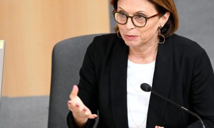 Tourismusstaatsekretärin: „Dieser Sommer wird ein spezieller“