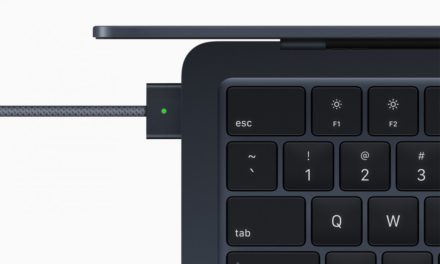MacBook Air: Neues Dual-USB-C-Ladegerät und farblich passende Kabel