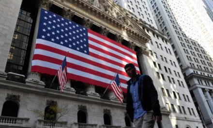 Wette auf Kursrutsch: Weltgrößter Hedgefonds Bridgewater wettet auf Rezession in USA und Europa