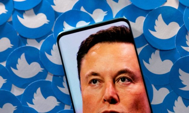 Börse aktuell: Twitter gibt Musks Auskunftsforderungen nach