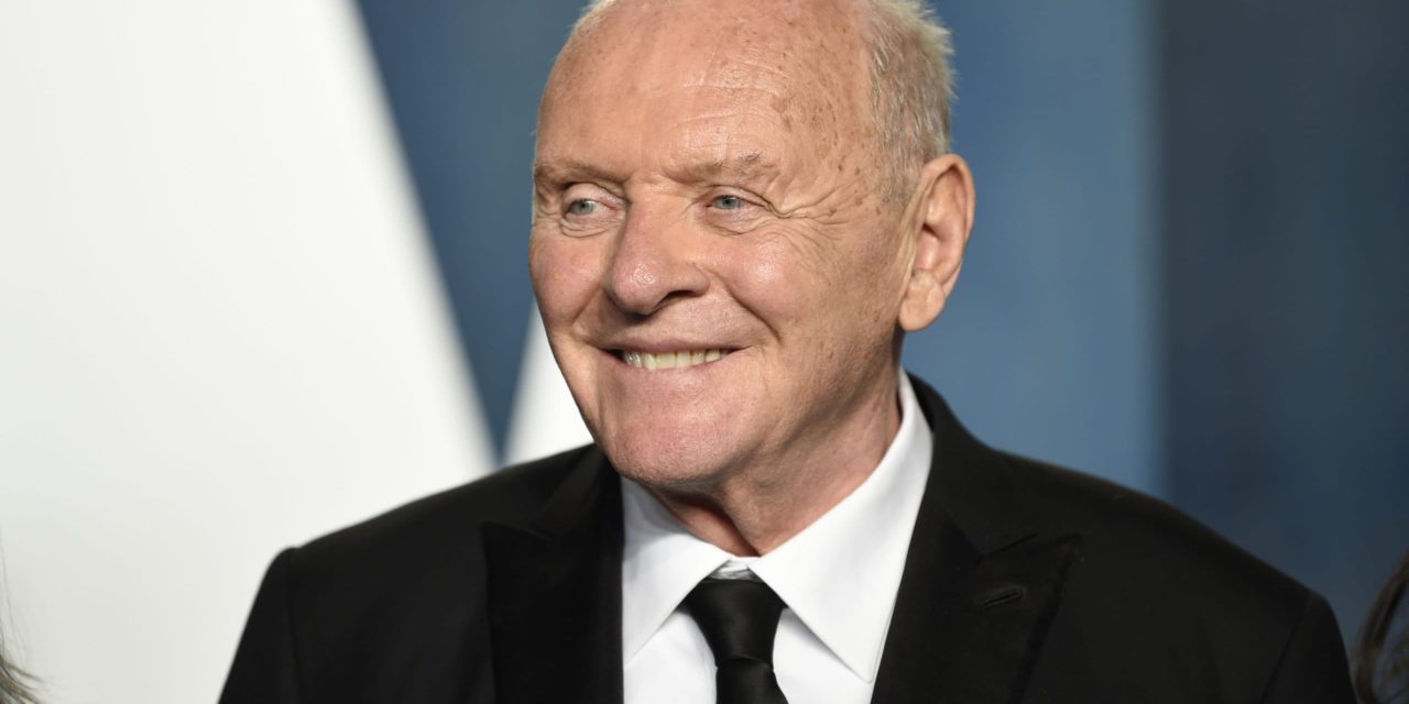 Anthony Hopkins will NFTs kaufen – Snoop Dogg soll helfen