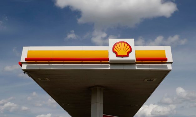 Benzinpreis: Shell und BP fahren Rekordgewinne ein, was heißt das für den Öko-Umbau?