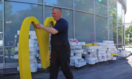 McDonald’s: Russland öffnet erste eigene Filialen nach Rückzug des US-Konzerns