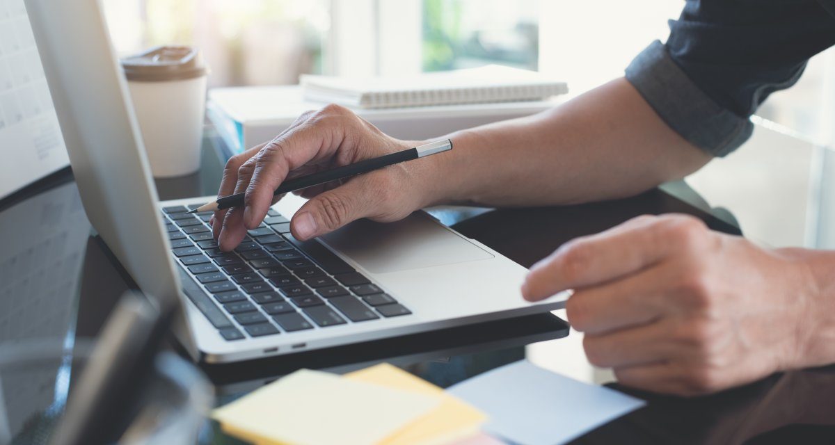 Entwicklungsumgebung: Theia 1.26 mit Proxy-Support und Multi-Root Workspaces