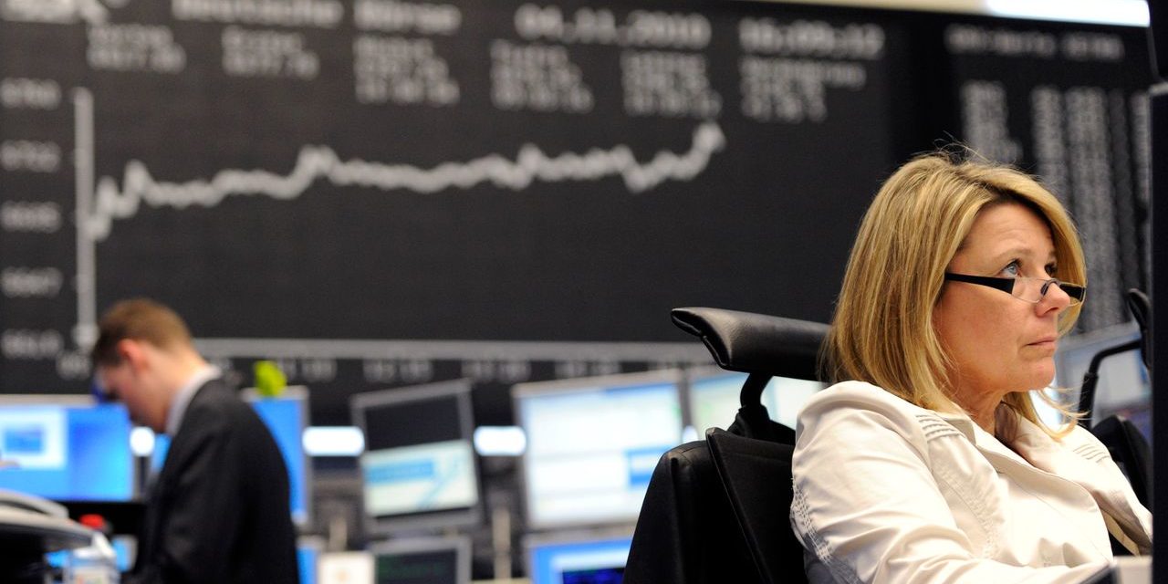 Börse: Dax auf Erholungskurs, Dow erholt sich, Bitcoin stürzt weiter ab