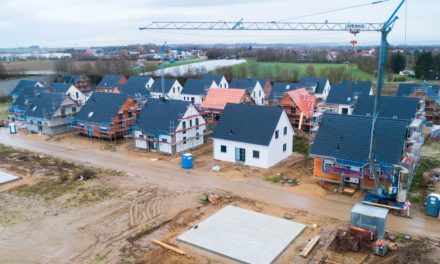 Bauzinsen steigen erstmals seit zehn Jahren über 3 Prozent: Immobilienkäufer zahlen mehr für Kredite