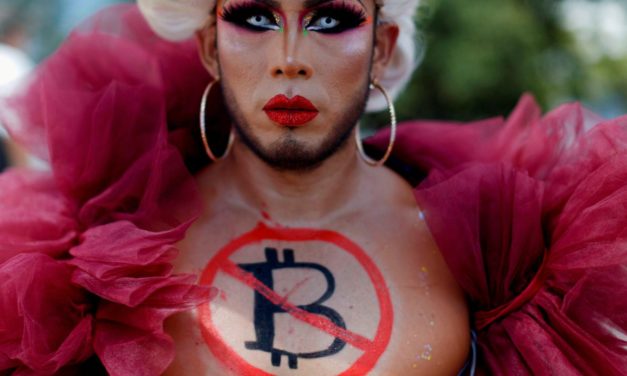 Kryptowährung Bitcoin droht Sturz unter 20.000 US-Dollar, Bitcoin-Crash trifft El Salvador