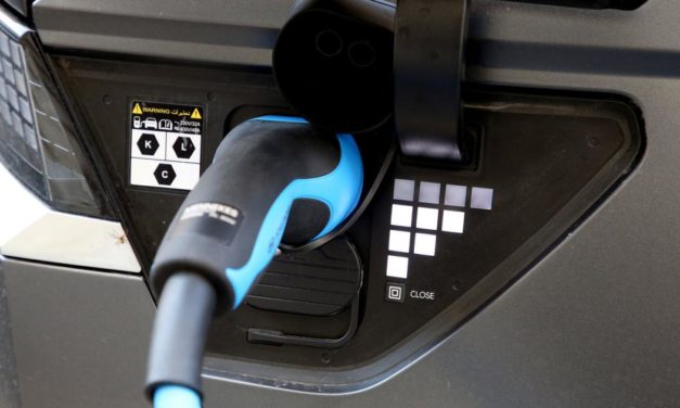 Hohe Energiepreise: Warum E-Autofahrer – noch – lachen können