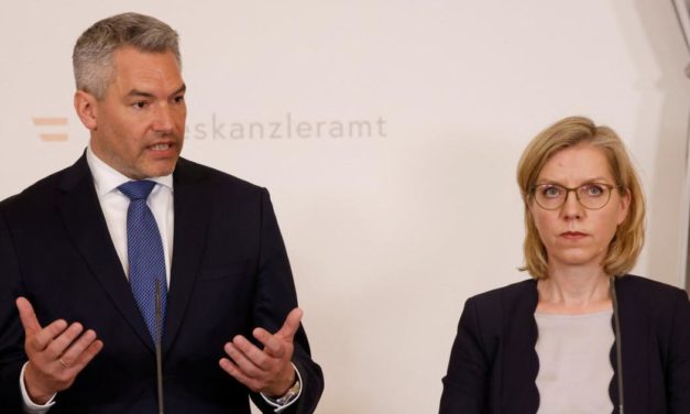 Gaslieferungen halbiert: Nehammer beruft Krisenkabinett ein