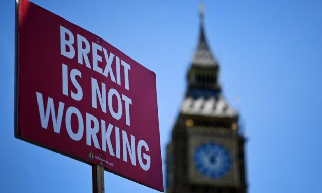 Brexit kostet britische Arbeitnehmer 470 Pfund pro Jahr