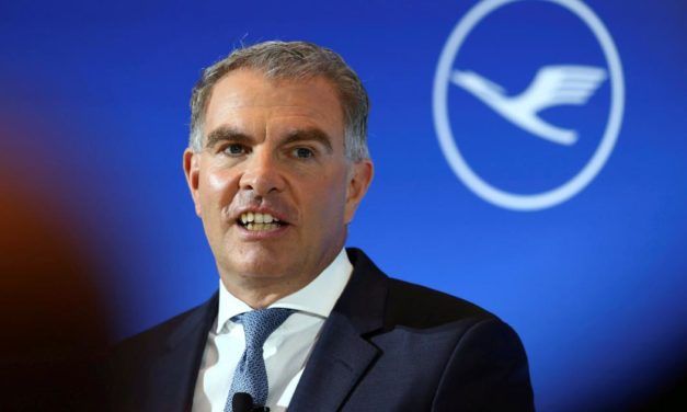Börse aktuell: Lufthansa-Chef rechnet erst im Winter mit Linderung beim Flug-Chaos
