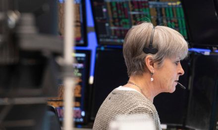 Dax beendet Berg- und Talfahrt im Plus, Dow Jones und Nasdaq mit Kursverlusten