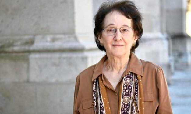 Leseforscherin Baron: „Ich mache mir Sorgen um die Demokratie“