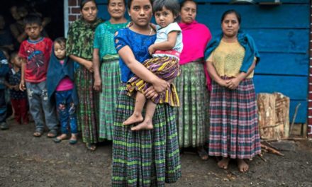 Migrationsexperte Hurtado: „Indigene, Frauen und junge Menschen leiden am stärksten“