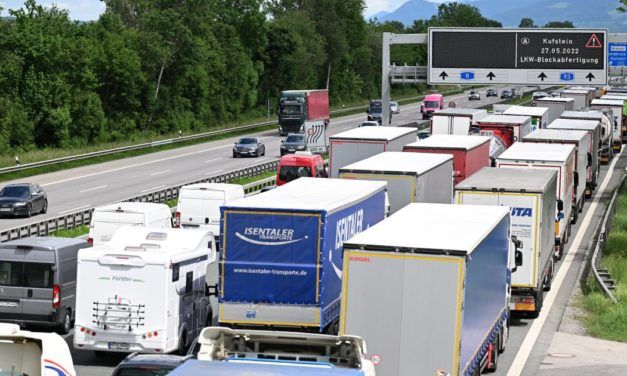 Mangel an Lkw-Fahrern in Deutschland: Bis zu 100.000 Fahrer gesucht