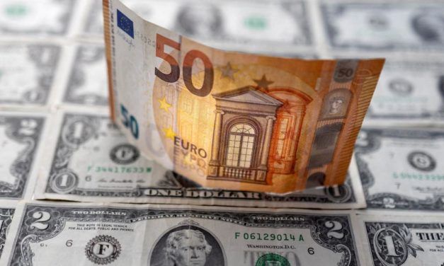 Inflation weiter angeheizt: Euro steht bei eins zu eins zum Dollar