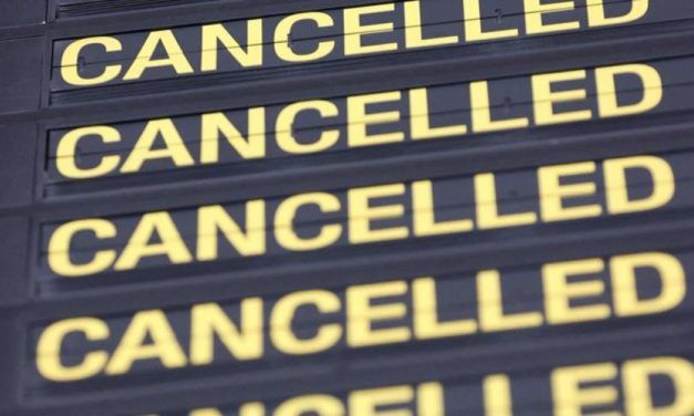 Volle Flughäfen und Annullierungen: Reisebüros im Sommerstress