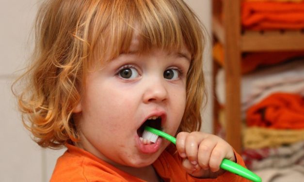 Kinderzahnpasten getestet: Nur drei von zwölf empfehlenswert