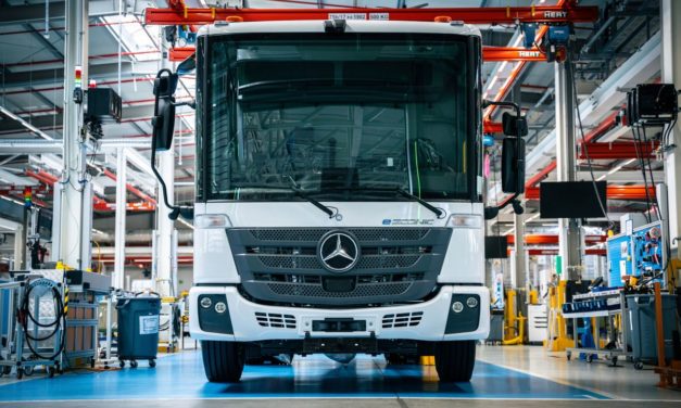 Daimler Truck: Mit eEconic startet Serienproduktion des ersten Elektro-Müllwagens