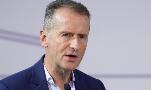 Börse aktuell: VW-Chef Diess tritt ab: Akte gibt nach